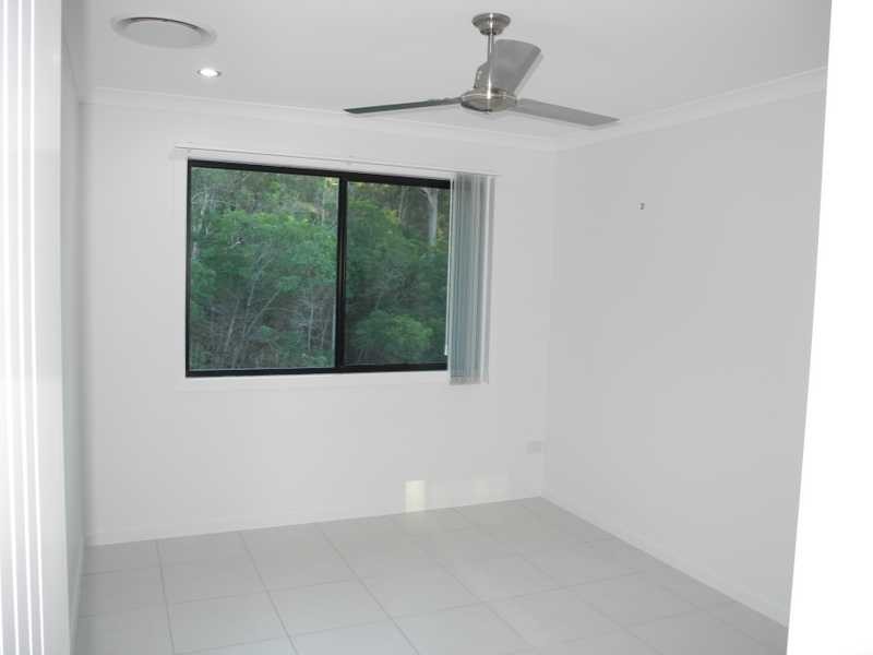 14 Bauhinia Street, Boyne Island QLD 4680