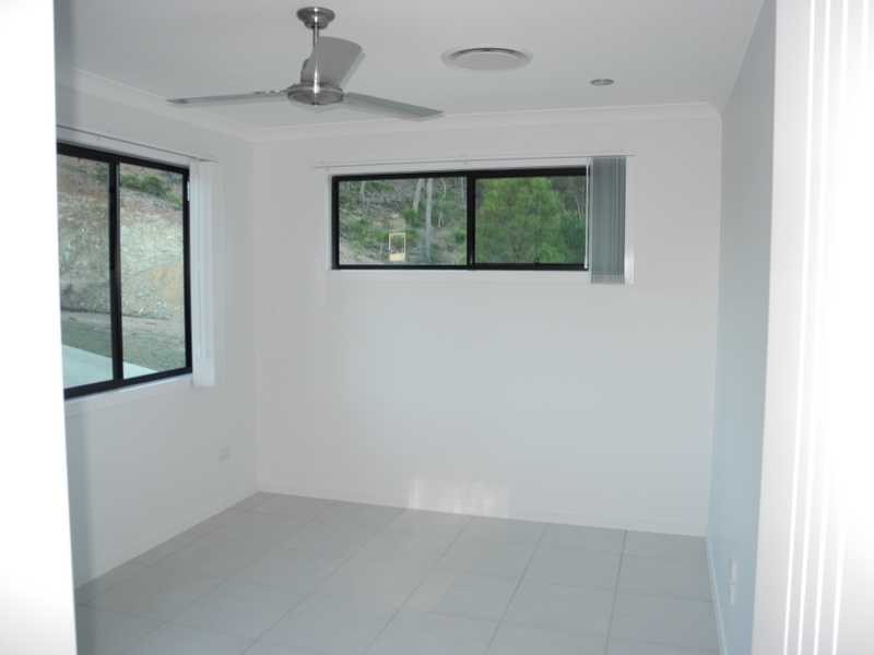 14 Bauhinia Street, Boyne Island QLD 4680