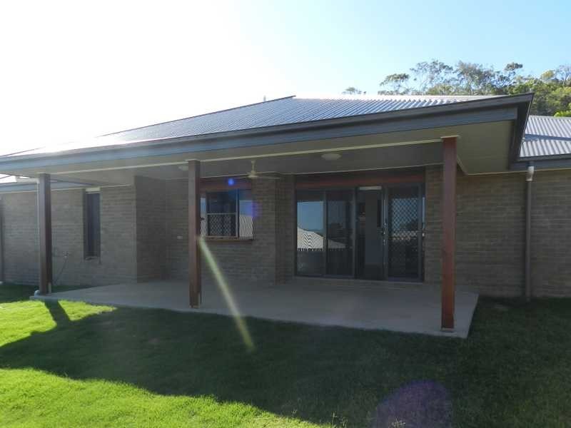 14 Melanie Court, Boyne Island QLD 4680