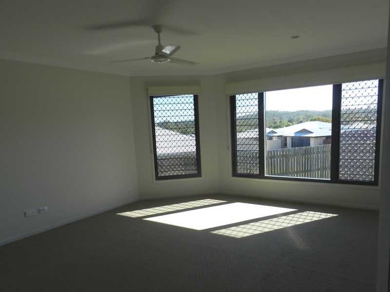 14 Melanie Court, Boyne Island QLD 4680