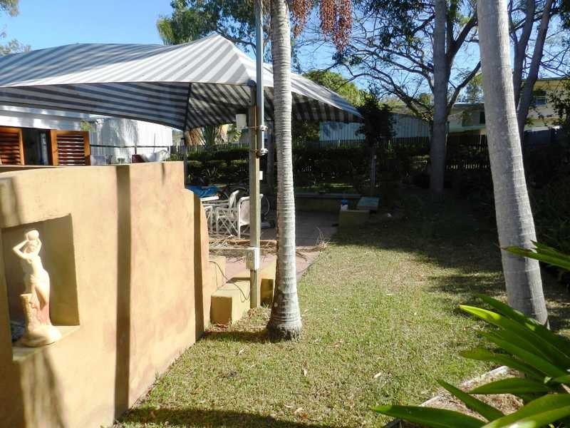 11 Yukana Street, Boyne Island QLD 4680