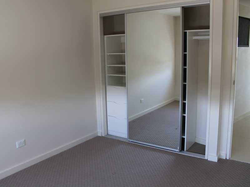 15/2 The Promenade, Boyne Island QLD 4680
