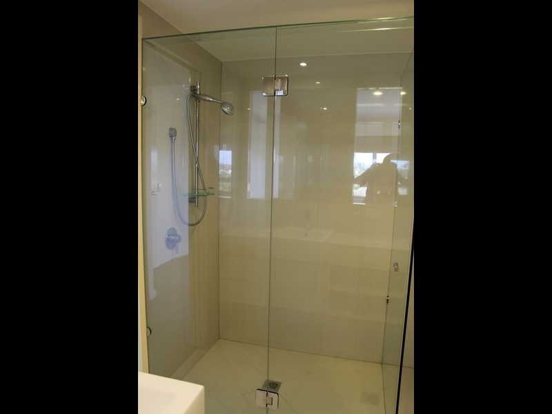 15/2 The Promenade, Boyne Island QLD 4680