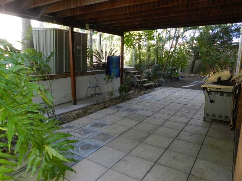 27 Tyson Crescent, Tannum Sands QLD 4680
