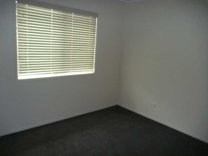 18 Melanie Court, Boyne Island QLD 4680