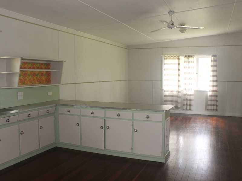 14 Chapman Street, Miriam Vale QLD 4677