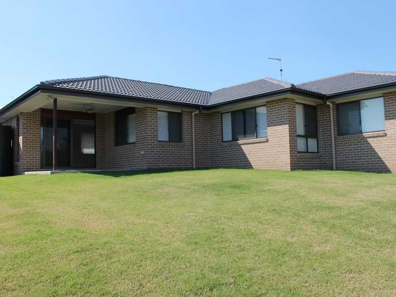 37 Pryde Street, Tannum Sands QLD 4680