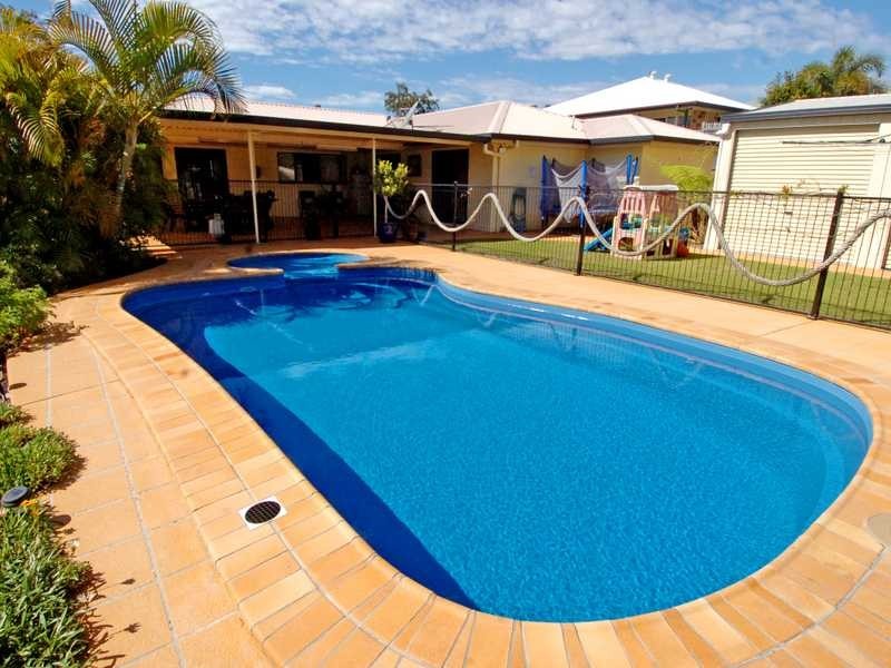 33 Wyndham Avenue, Boyne Island QLD 4680