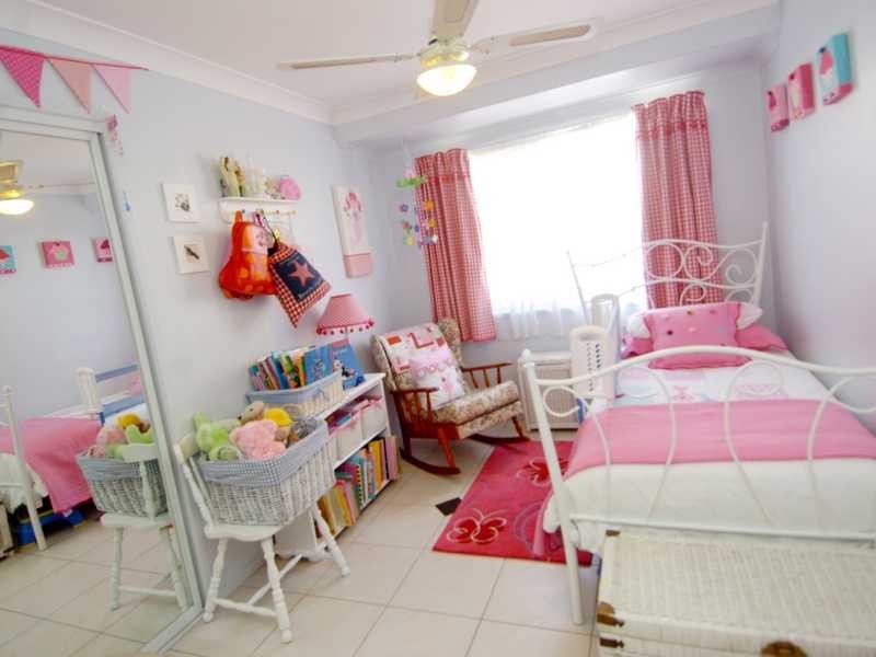 33 Wyndham Avenue, Boyne Island QLD 4680