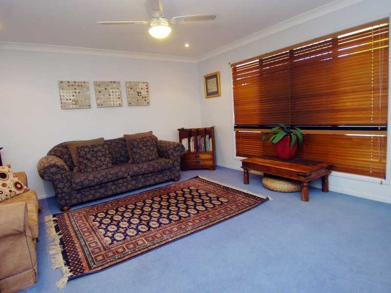 33 Wyndham Avenue, Boyne Island QLD 4680