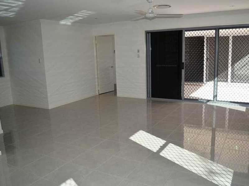 34 BAUHINIA STREET, Boyne Island QLD 4680