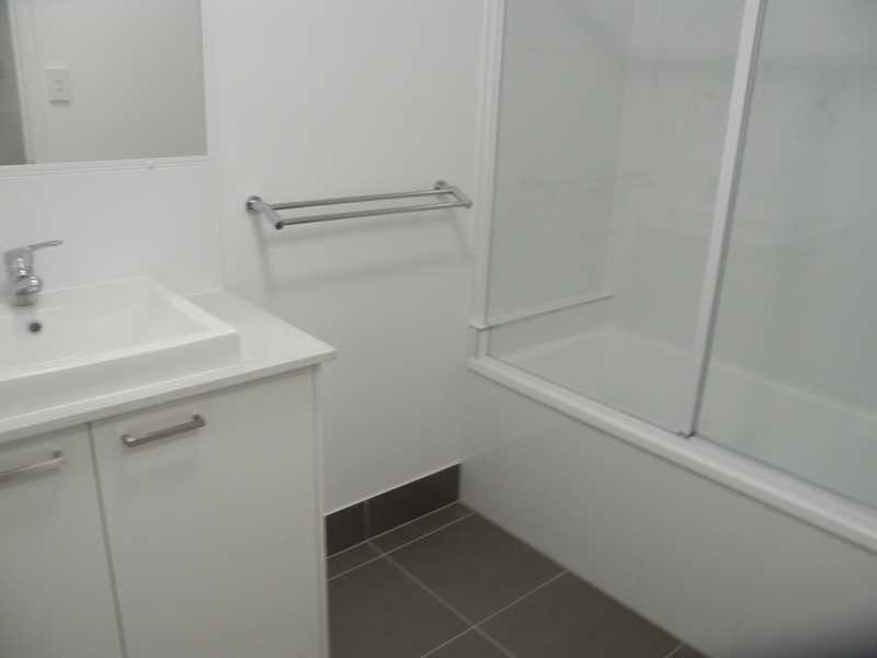 2/23 Roberts Street, South Gladstone QLD 4680