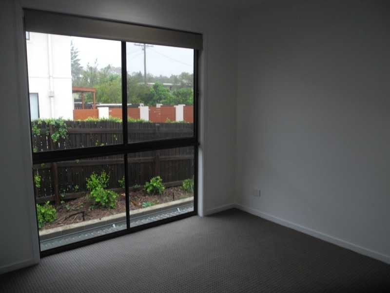 2/23 Roberts Street, South Gladstone QLD 4680