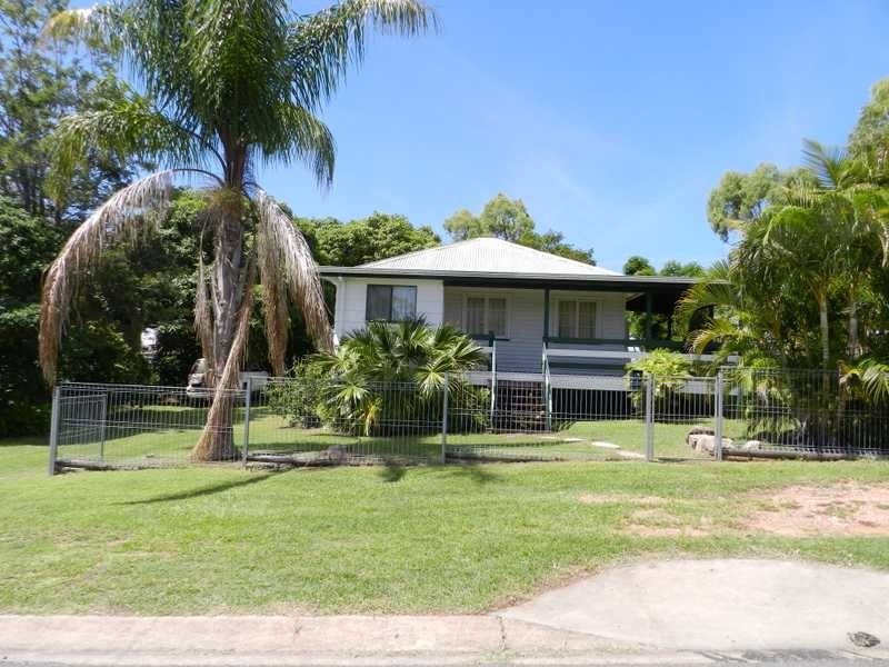 29 Beach Avenue, Tannum Sands QLD 4680
