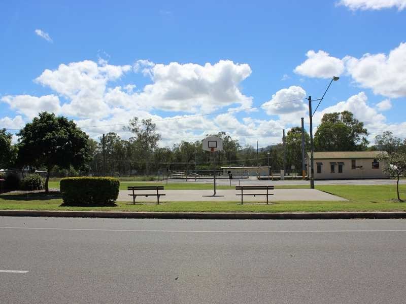 13 Bloomfield Street, Miriam Vale QLD 4677