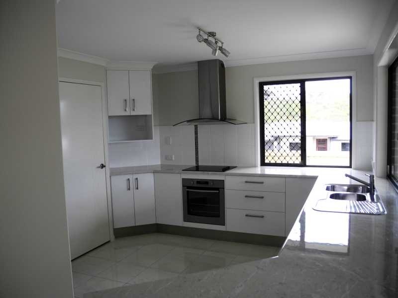 37 Pryde Street, Tannum Sands QLD 4680