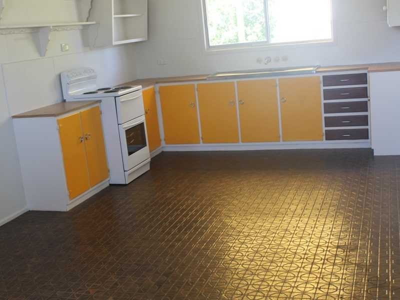 32 Booth Avenue, Tannum Sands QLD 4680