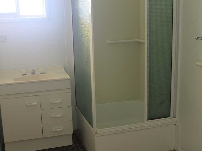 32 Booth Avenue, Tannum Sands QLD 4680