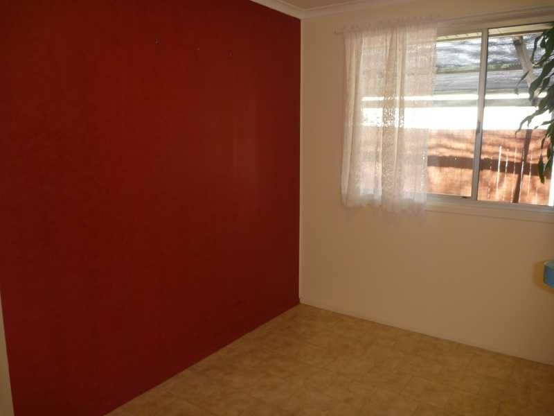 19 Yukana Street, Boyne Island QLD 4680