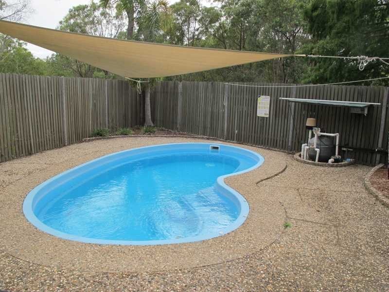14 Hoskyn Court, Clinton QLD 4680