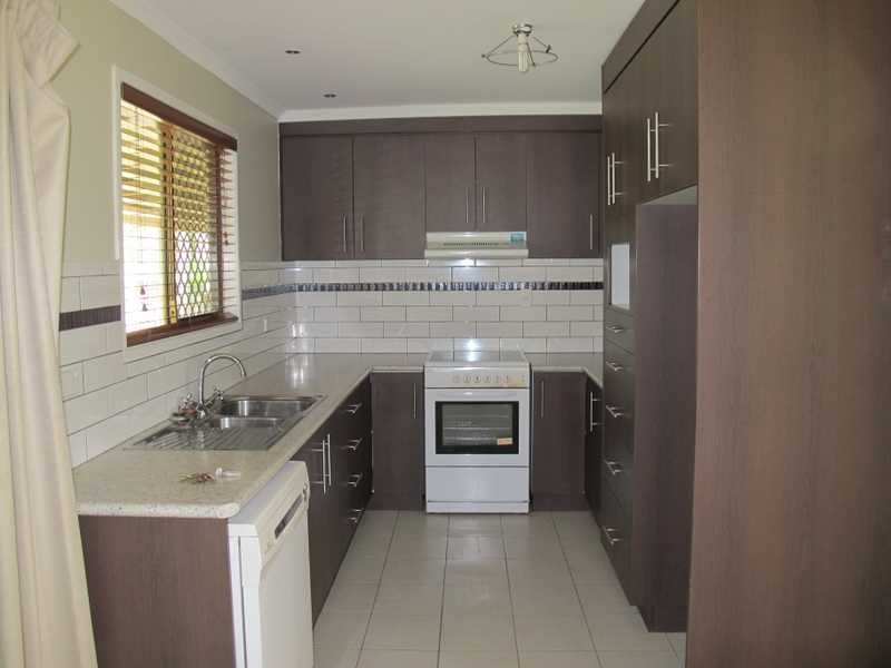 14 Hoskyn Court, Clinton QLD 4680