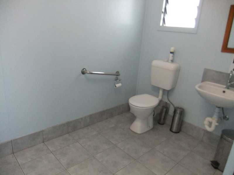 15 Dougall Street, Bororen QLD 4678