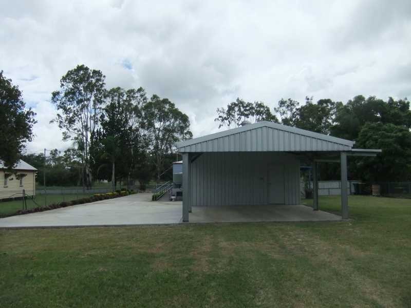 15 Dougall Street, Bororen QLD 4678