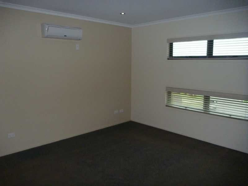 18 Melanie Court, Boyne Island QLD 4680