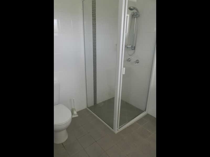 15/8a Wyndham Avenue, Boyne Island QLD 4680