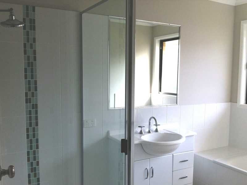 15 Surita Court, Boyne Island QLD 4680