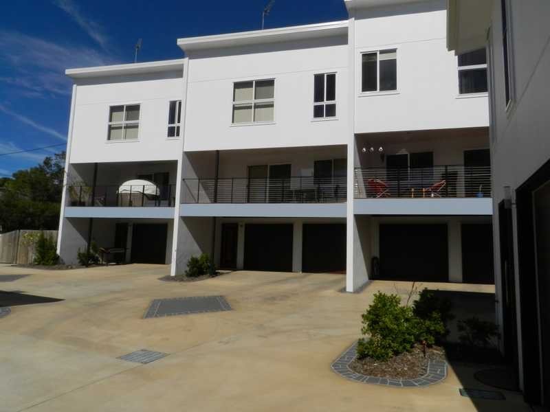 2/30 Beach Avenue, Tannum Sands QLD 4680