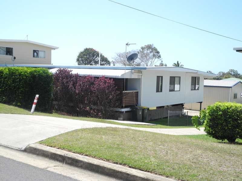 39 Amaroo Street, Boyne Island QLD 4680