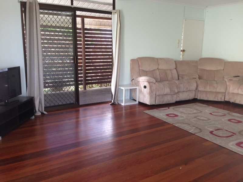 39 Amaroo Street, Boyne Island QLD 4680