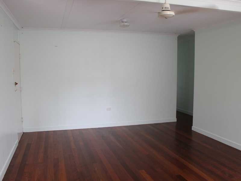 39 Amaroo Street, Boyne Island QLD 4680