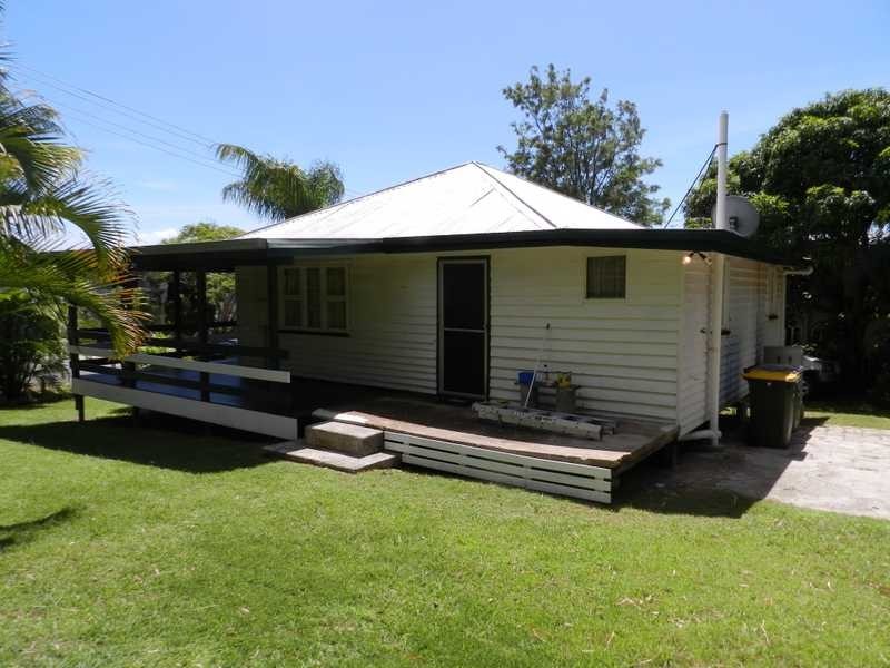 29 Beach Avenue, Tannum Sands QLD 4680