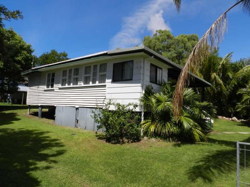 29 Beach Avenue, Tannum Sands QLD 4680
