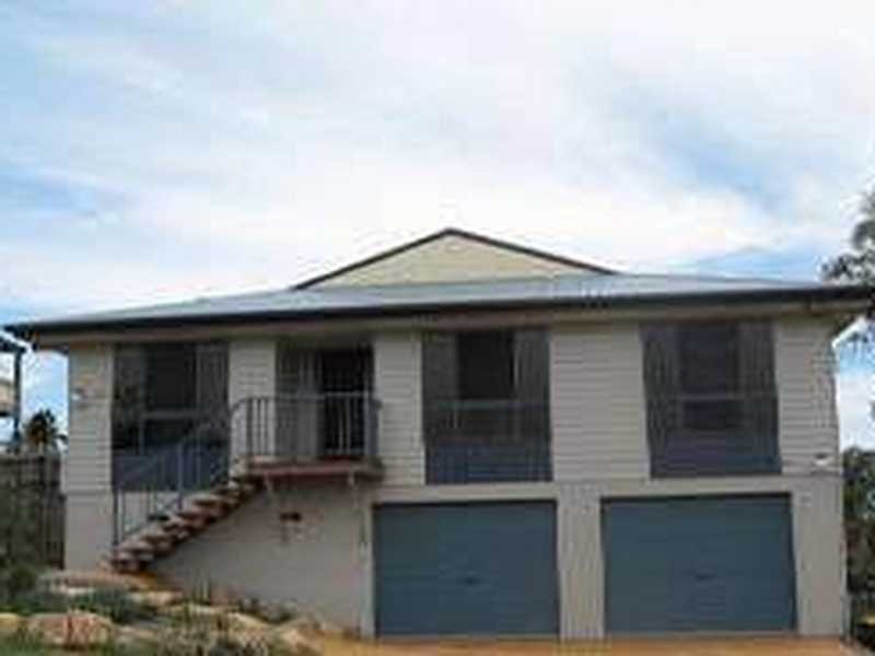 12 Sayre Crescent, Boyne Island QLD 4680