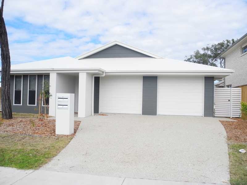 7b Aurora Road Tannum Blue, Tannum Sands QLD 4680