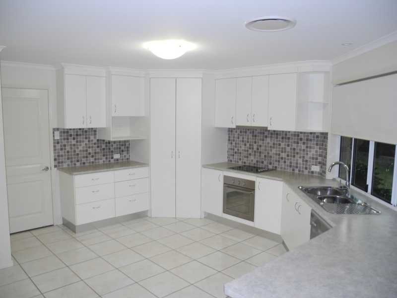 40 Longreach Court, Tannum Sands QLD 4680