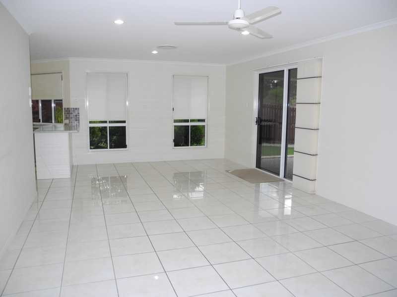 40 Longreach Court, Tannum Sands QLD 4680