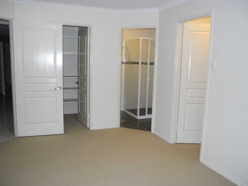 40 Longreach Court, Tannum Sands QLD 4680