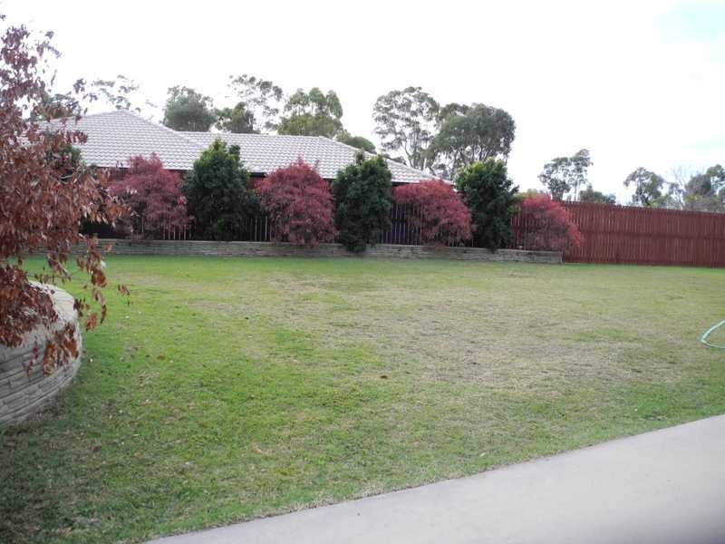 40 Longreach Court, Tannum Sands QLD 4680