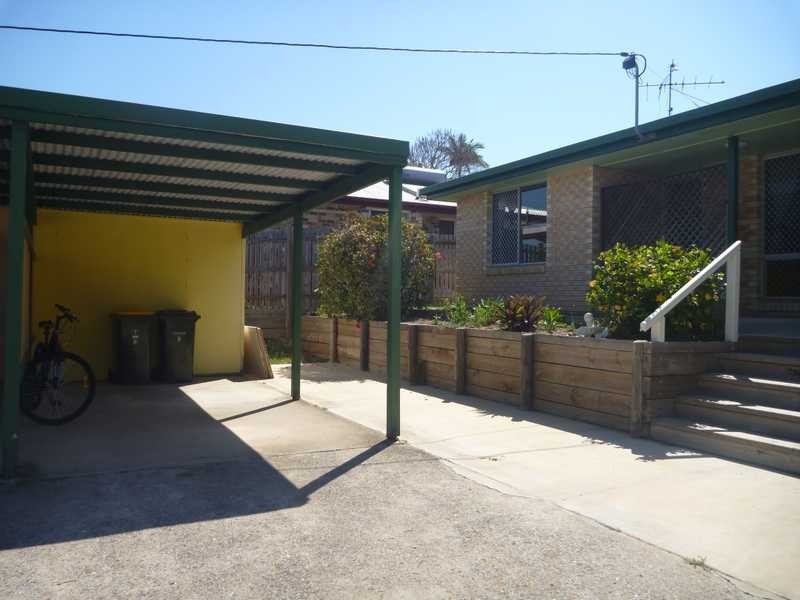 2/8 Latrobe Street, Tannum Sands QLD 4680