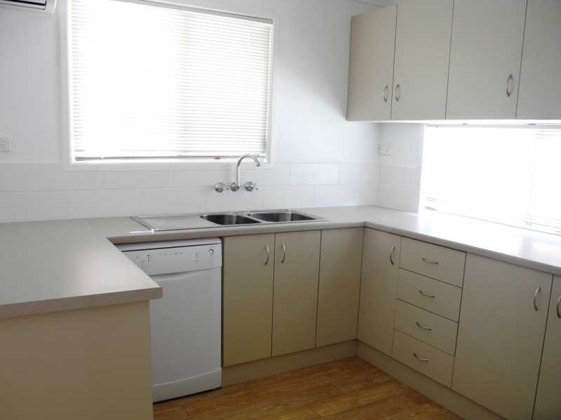 114 Malpas Street, Boyne Island QLD 4680