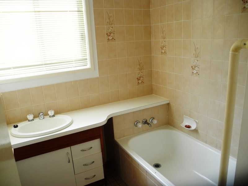 114 Malpas Street, Boyne Island QLD 4680