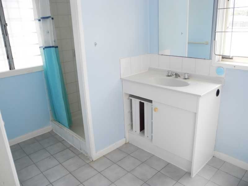 15 Dougall Street, Bororen QLD 4678