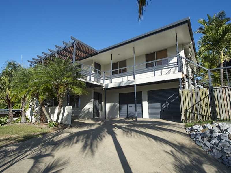 28 Sayre Crescent, Boyne Island QLD 4680