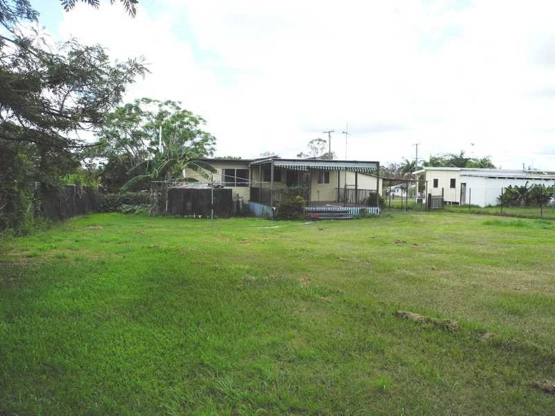 23 Martin Street, Bororen QLD 4678