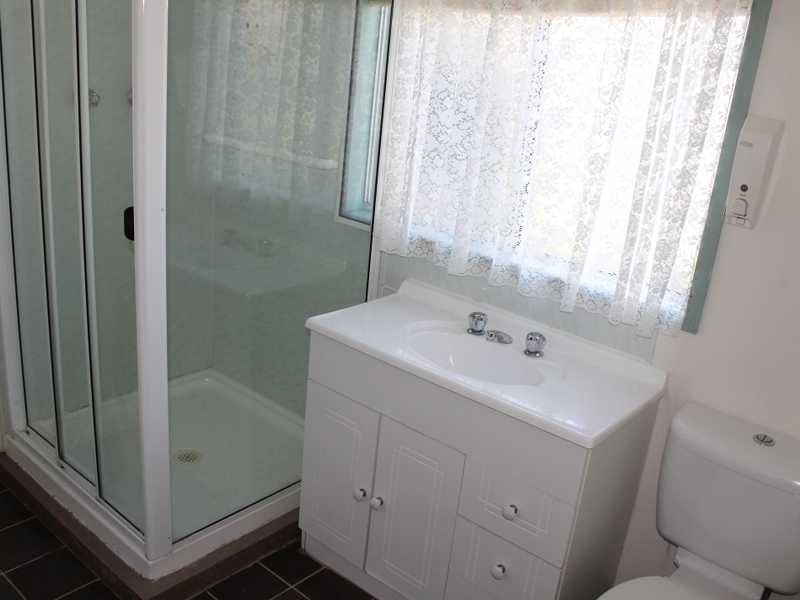 69 Booth Avenue, Tannum Sands QLD 4680