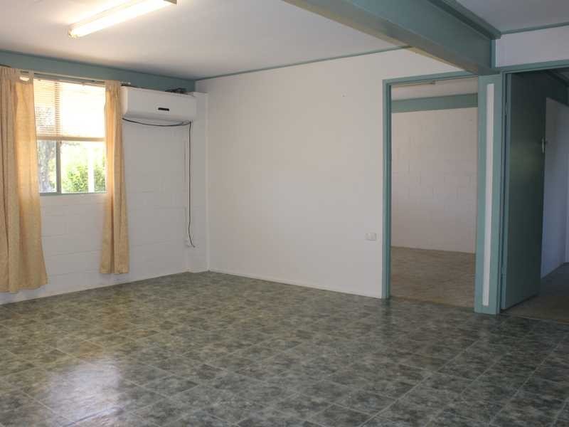 69 Booth Avenue, Tannum Sands QLD 4680